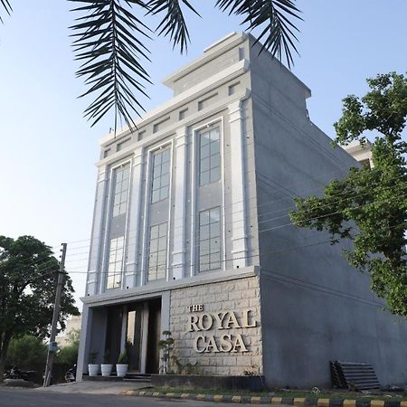 فندق لوديانافي  The Royal Casa المظهر الخارجي الصورة